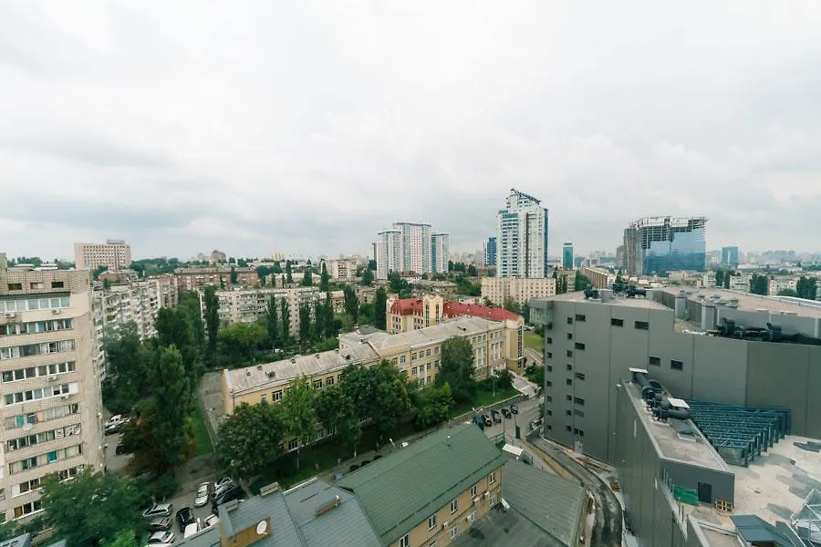 Apartment In Smart Plaza كييف